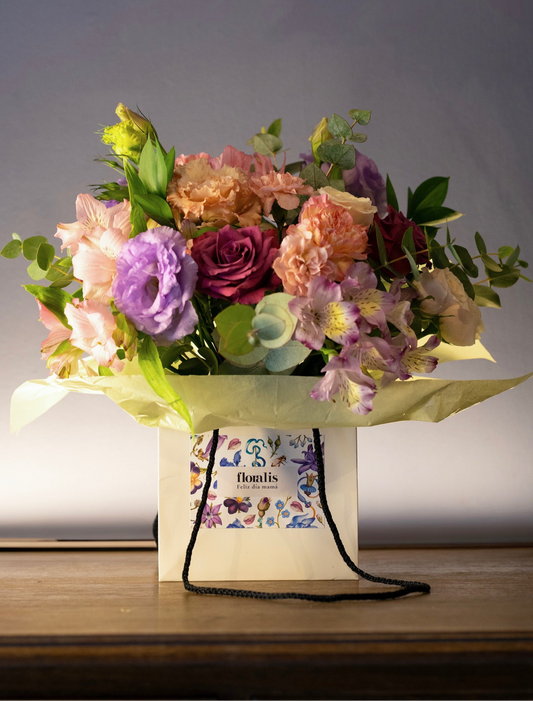 Sac de fleurs M Bonne Fête Maman